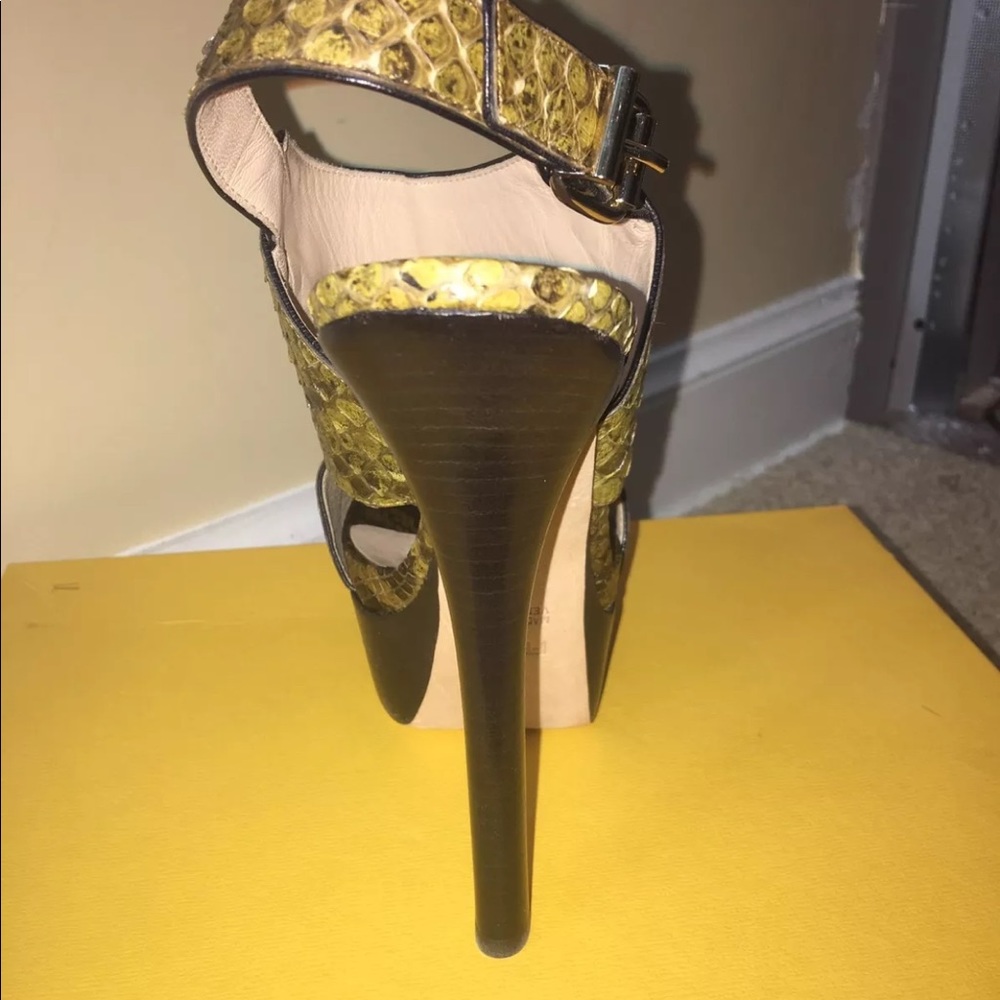 Vintage New in Box Fendi Women's High Heel Shoes/Rtl $1800 - Picture 4 of 8
