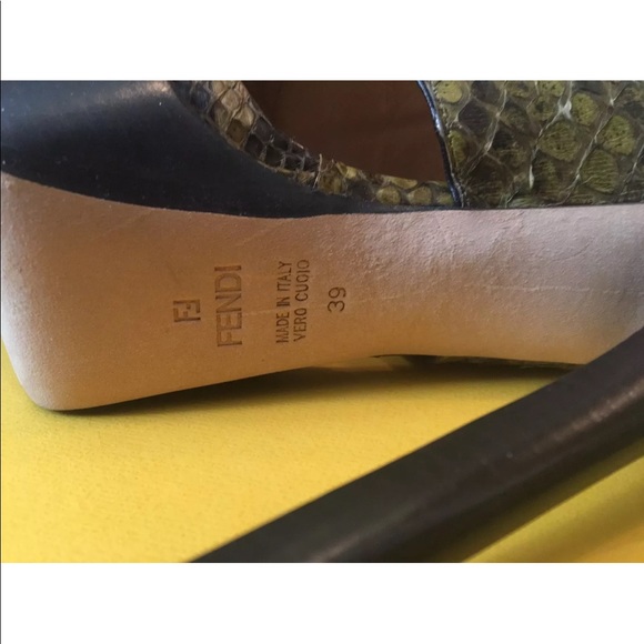 Vintage New in Box Fendi Women's High Heel Shoes/Rtl $1800 - Picture 8 of 8