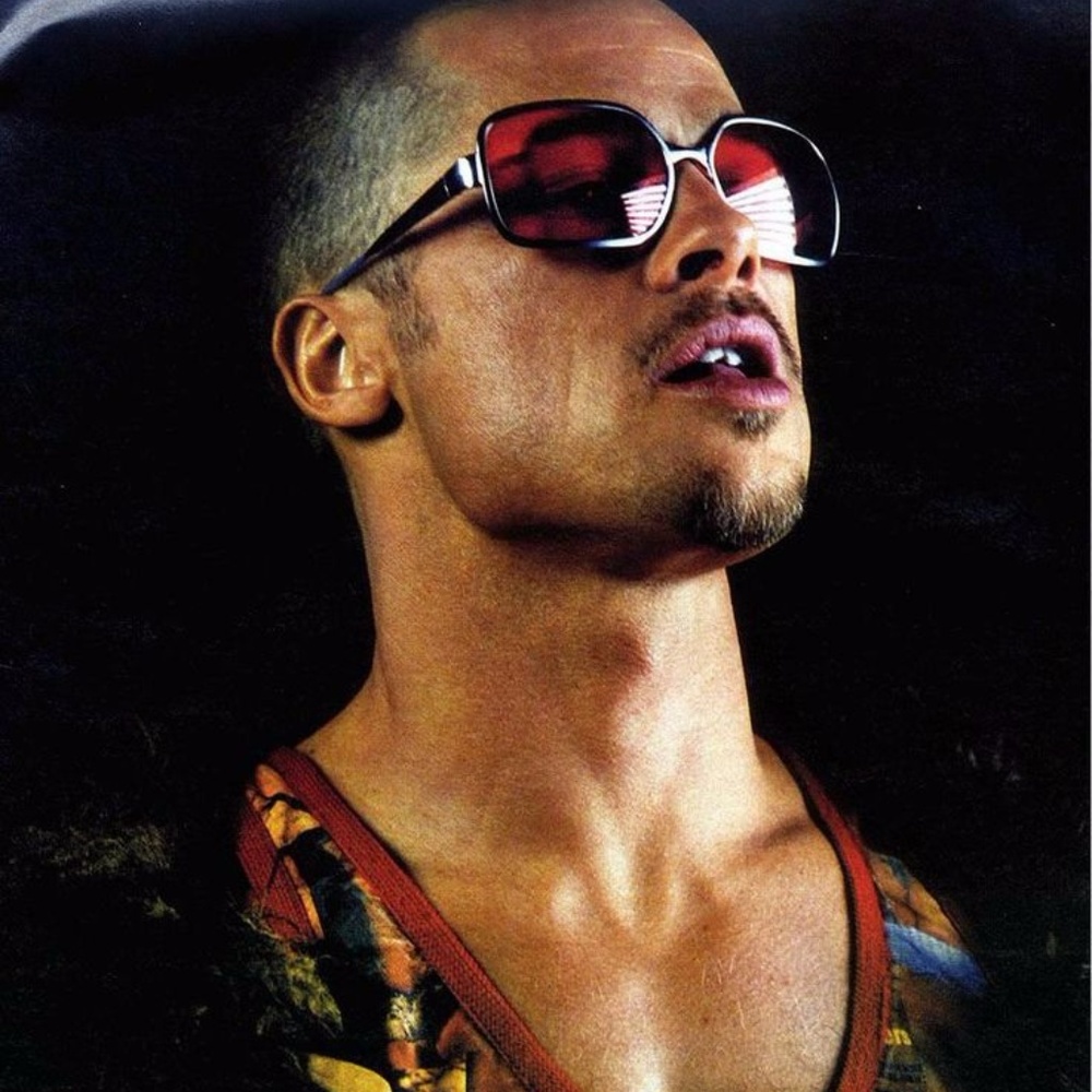 Meet your Posher, Jet set eyewear