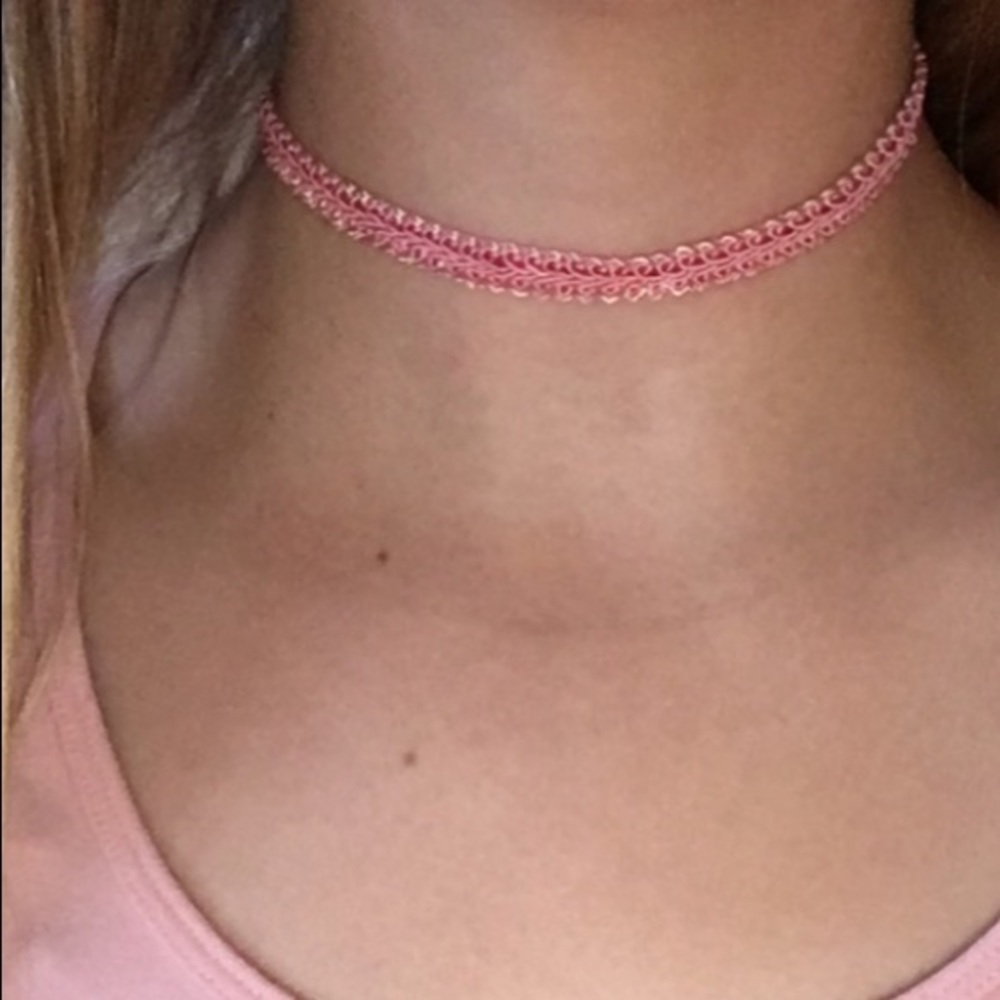 3 necklaces - Picture 3 of 8