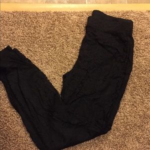 Express Lace Legging