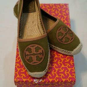 Tory Burch Logo Espadrilles