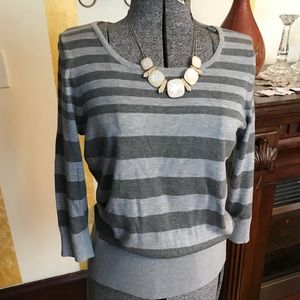 Stripe light gray sweater size MP