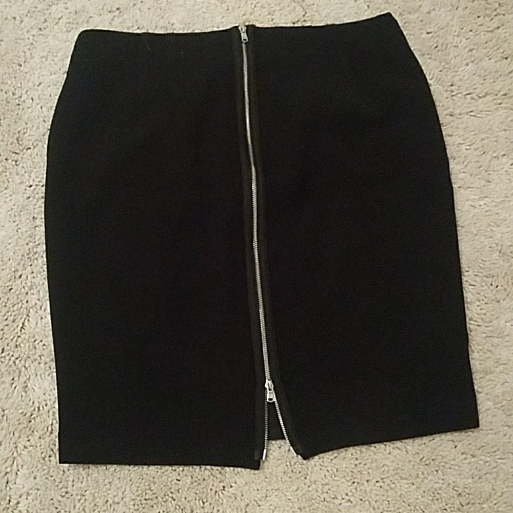 Calvin Klein Pencil Skirt Black with Zip in back