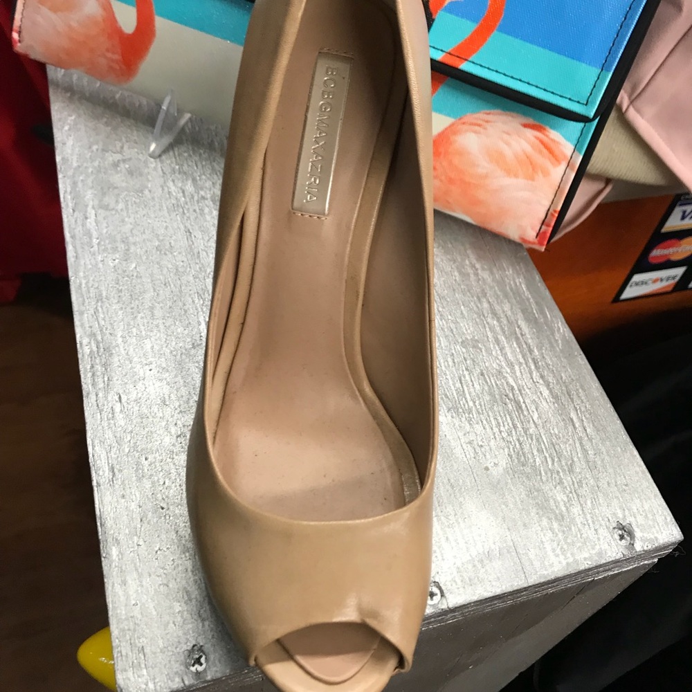 Shoes - Picture 2 of 3