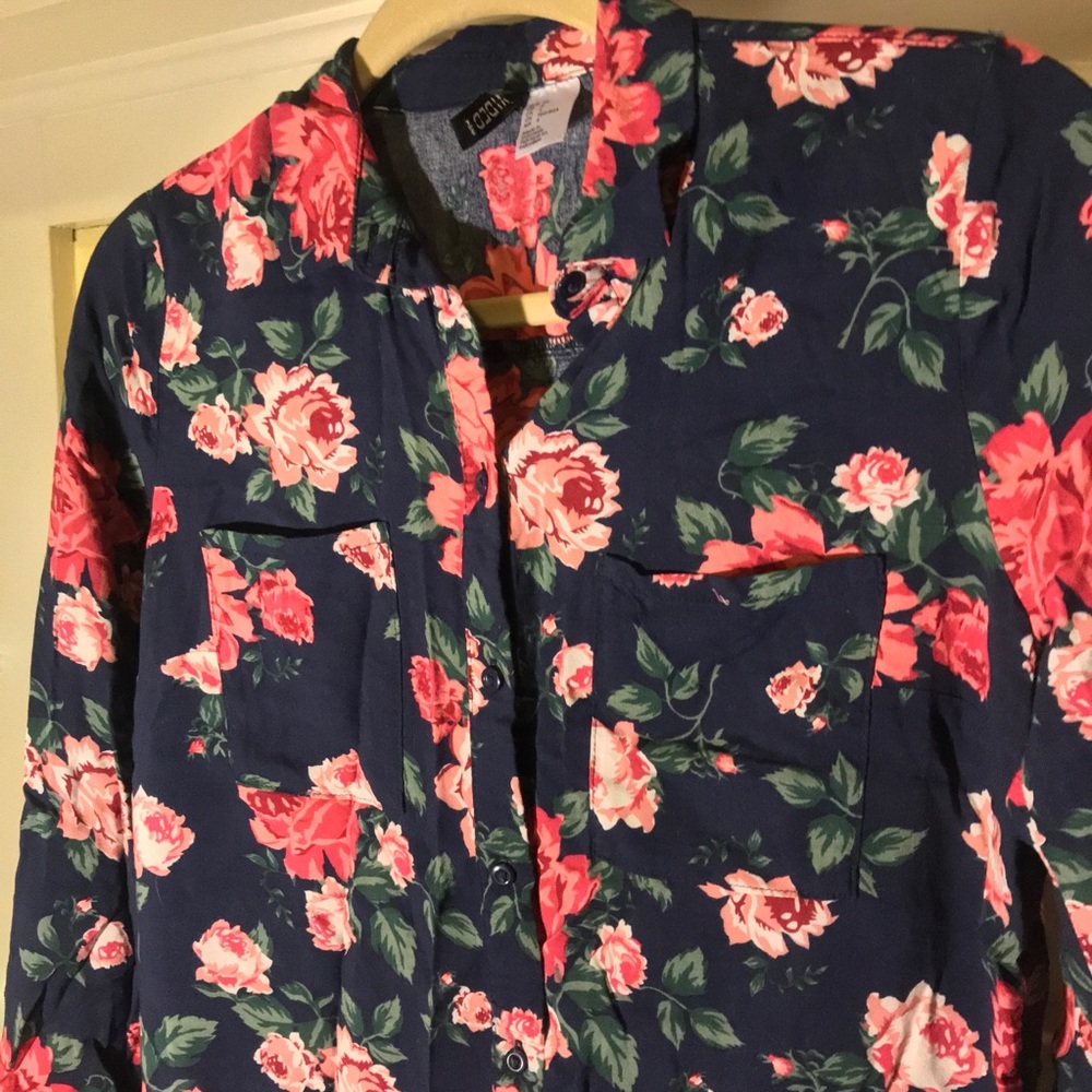 H&M Floral Button Up Blouse