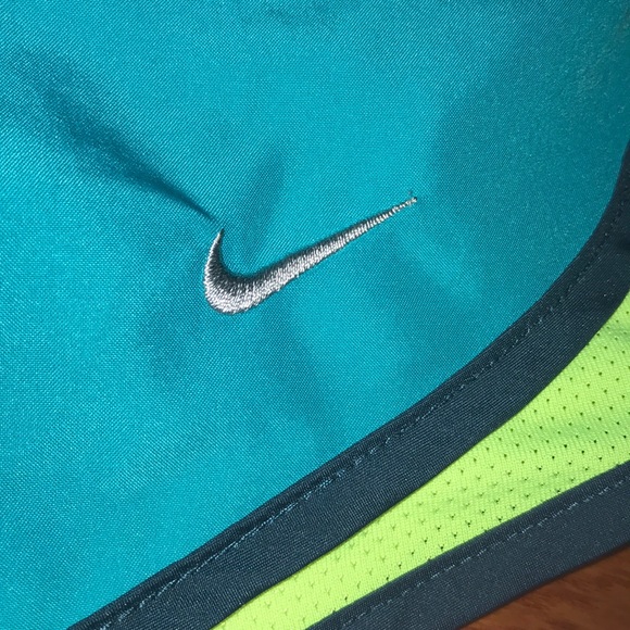 Nike running shorts! - Picture 2 of 3