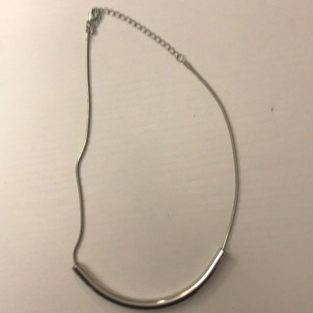 Silver simple necklace