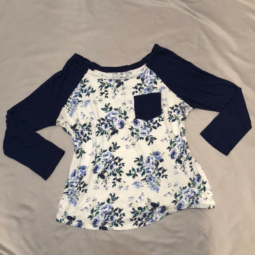 SOLD — Nollie floral baseball tee