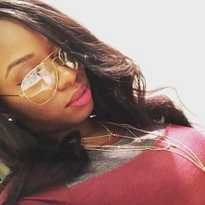 Meet your Posher, Shennel