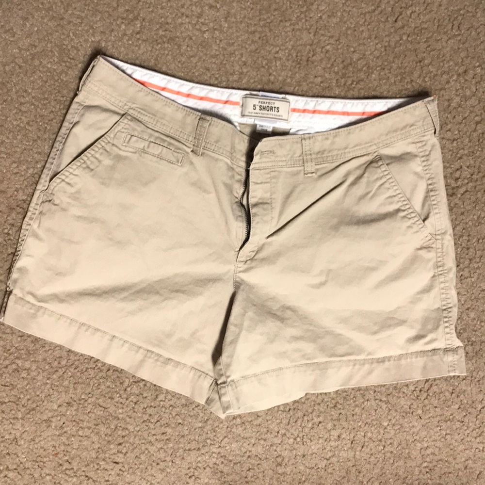 Khaki shorts