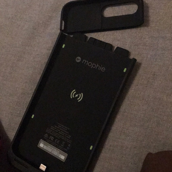 morphie iphone battery case - Picture 2 of 2