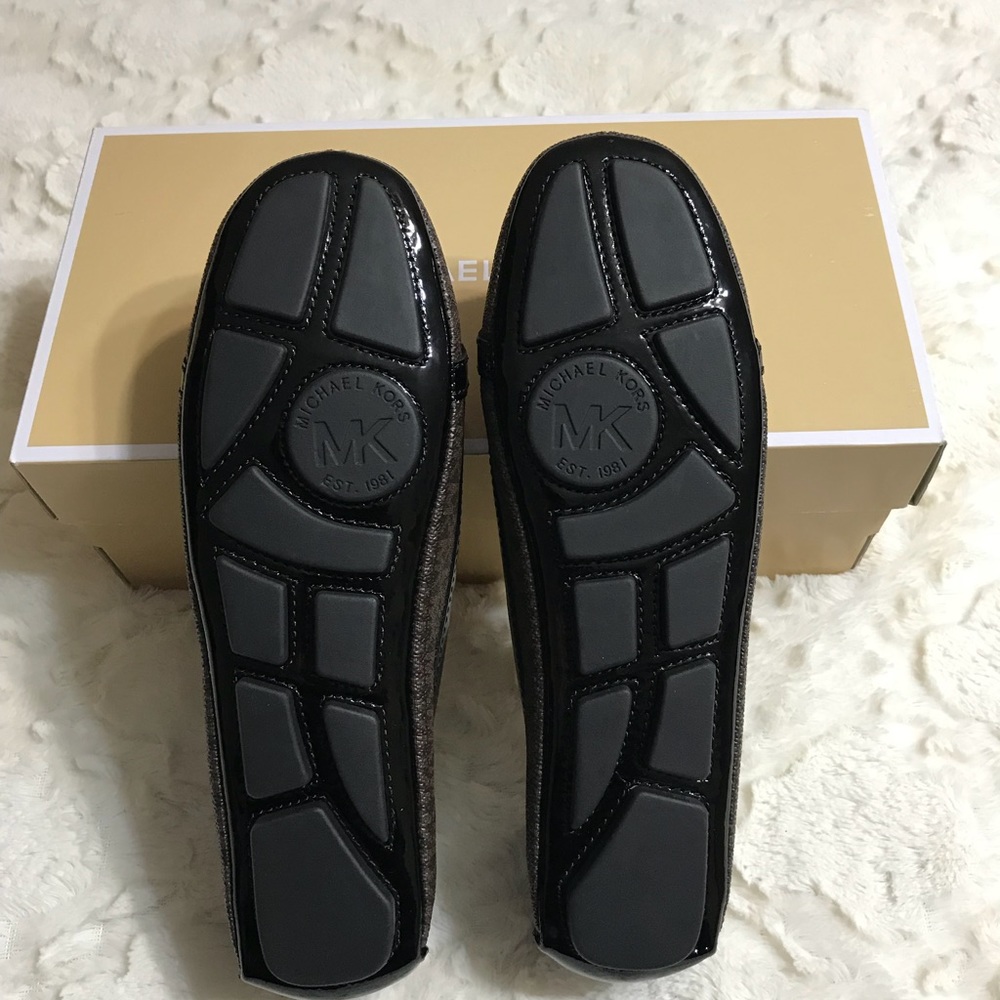 NIB Michael Kors Moccasins - Picture 2 of 4