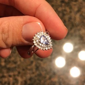 Genuine Diamond, Amethyst and White Gold Ring 💍