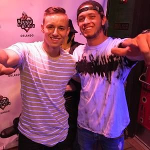 Meet your Posher, Dustin