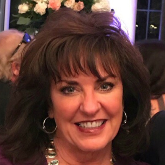 Meet your Posher, Tonya - Picture 1 of 1