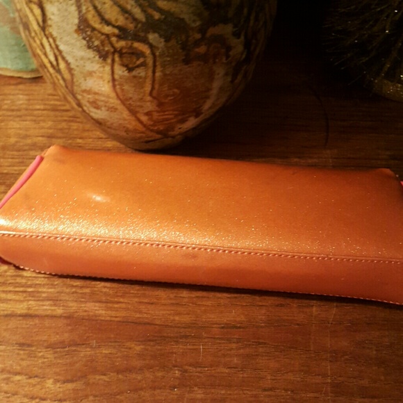 Orange Flake Sourpuss Clutch - Picture 3 of 4