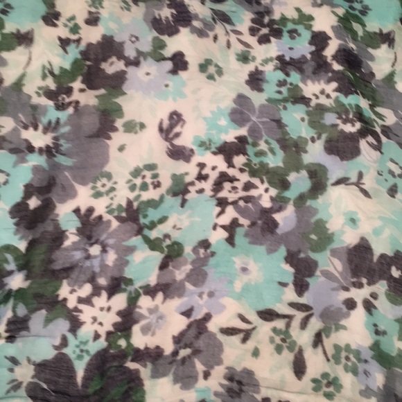 Blue patterned scarf - Picture 2 of 3