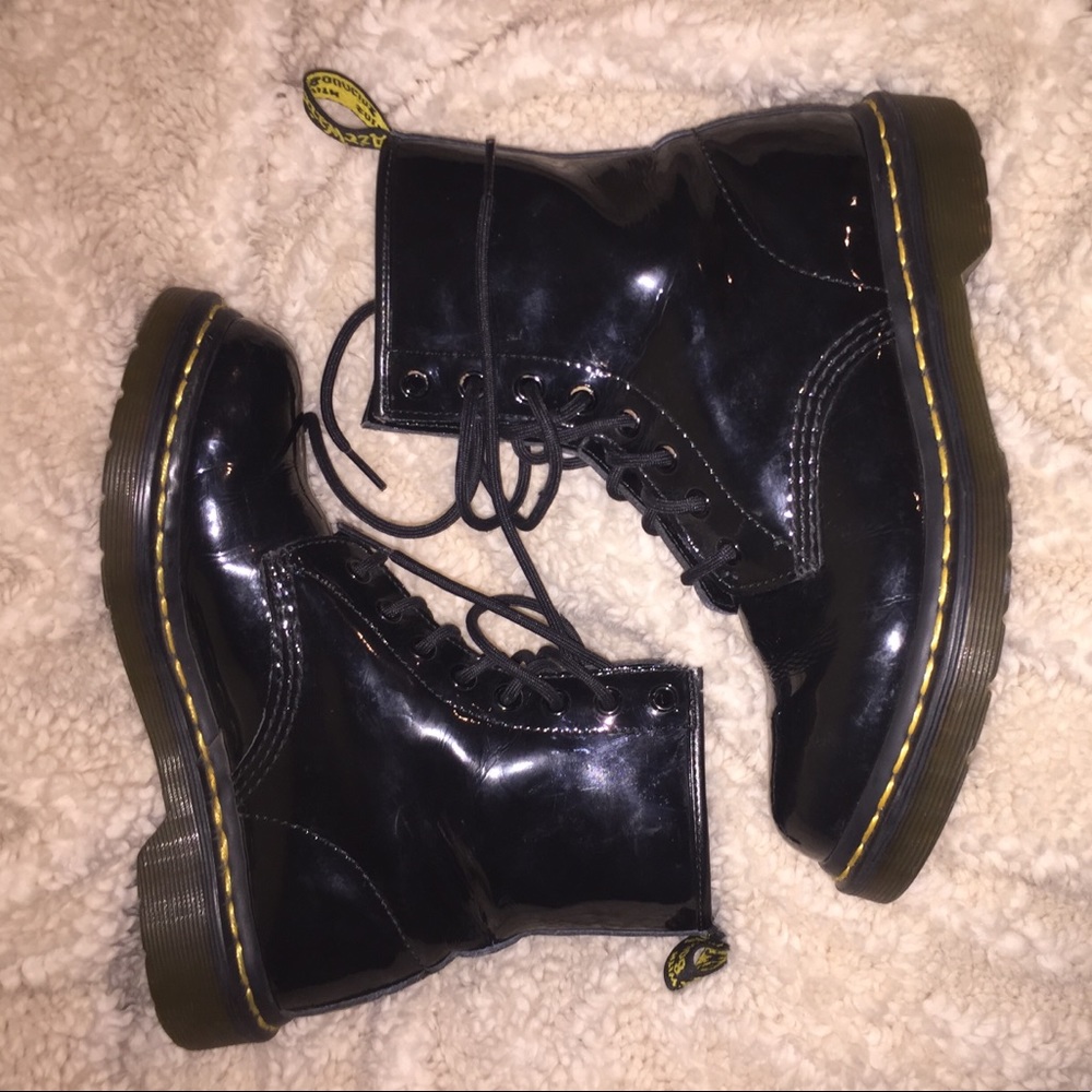 Black Patent Leather Doc Martens barely worn! (7)