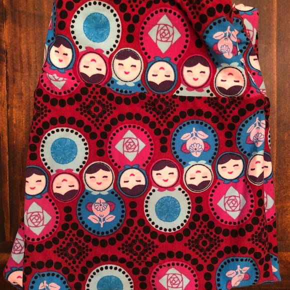 LuLaRoe Pants - One Size LuLaRoe leggings Nesting Dolls