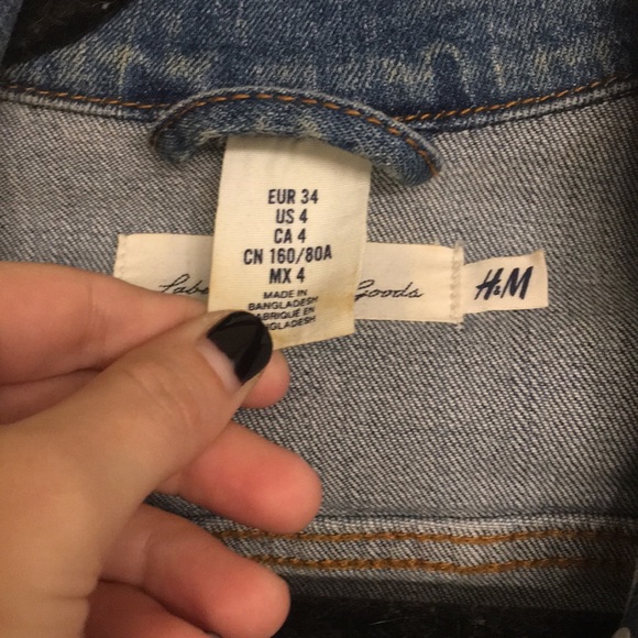 h+m // classic denim jacket - Picture 2 of 4