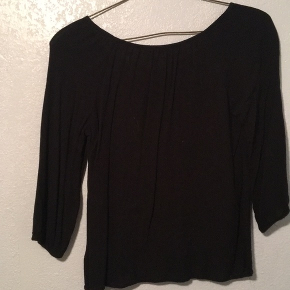 Top - Picture 2 of 2