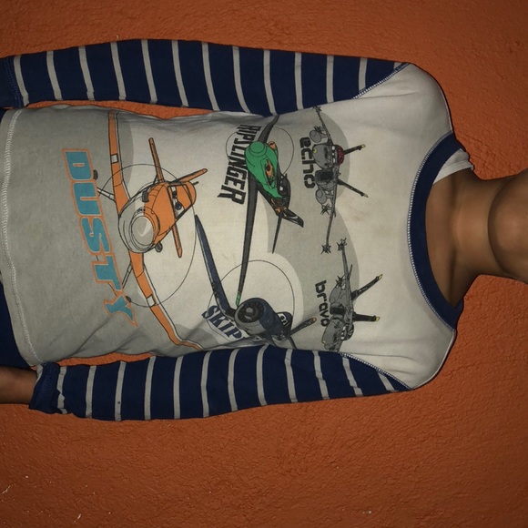 Disney planes pjs!!! Really Cheap - Picture 2 of 3