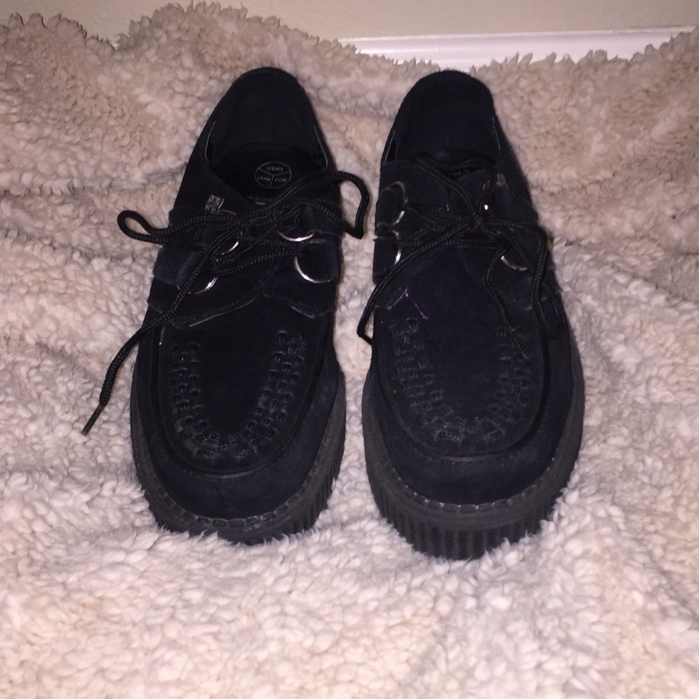 T.U.K black suede creepers barely worn (7)