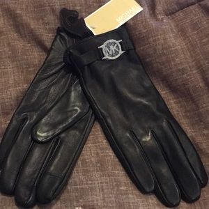 Michael Kors Leather Gloves