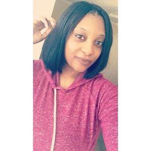 Meet your Posher, Andrea