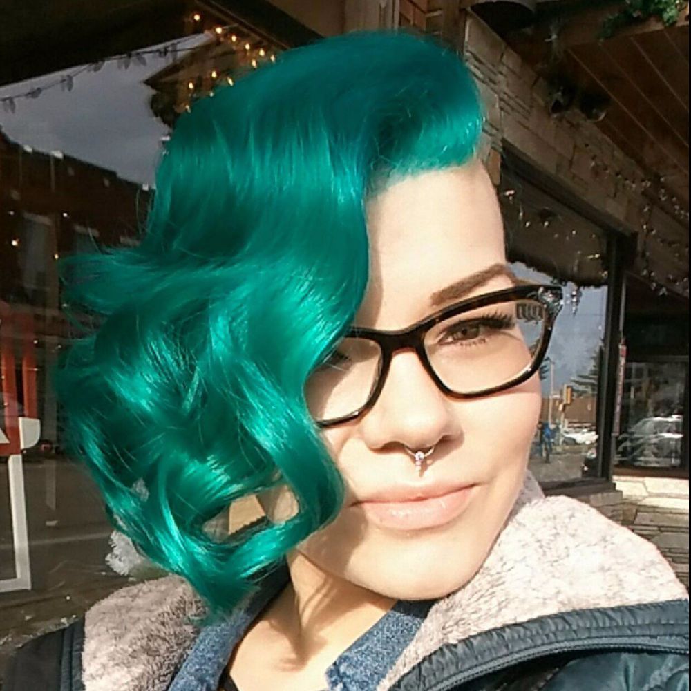 Meet your Posher, Shylena