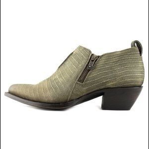 Frye neutral green bootie