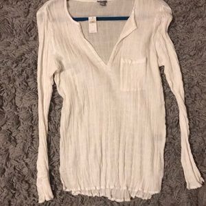 White long sleeve tunic
