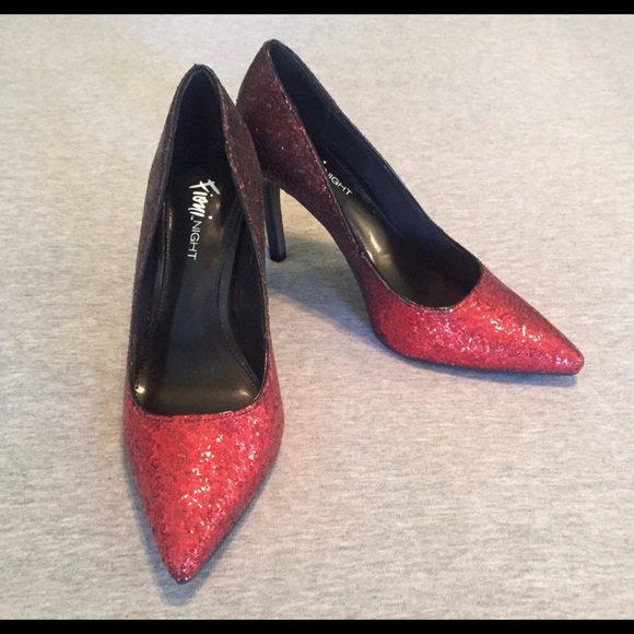 FIONI Clothing Shoes - Glitter red ombre shoes