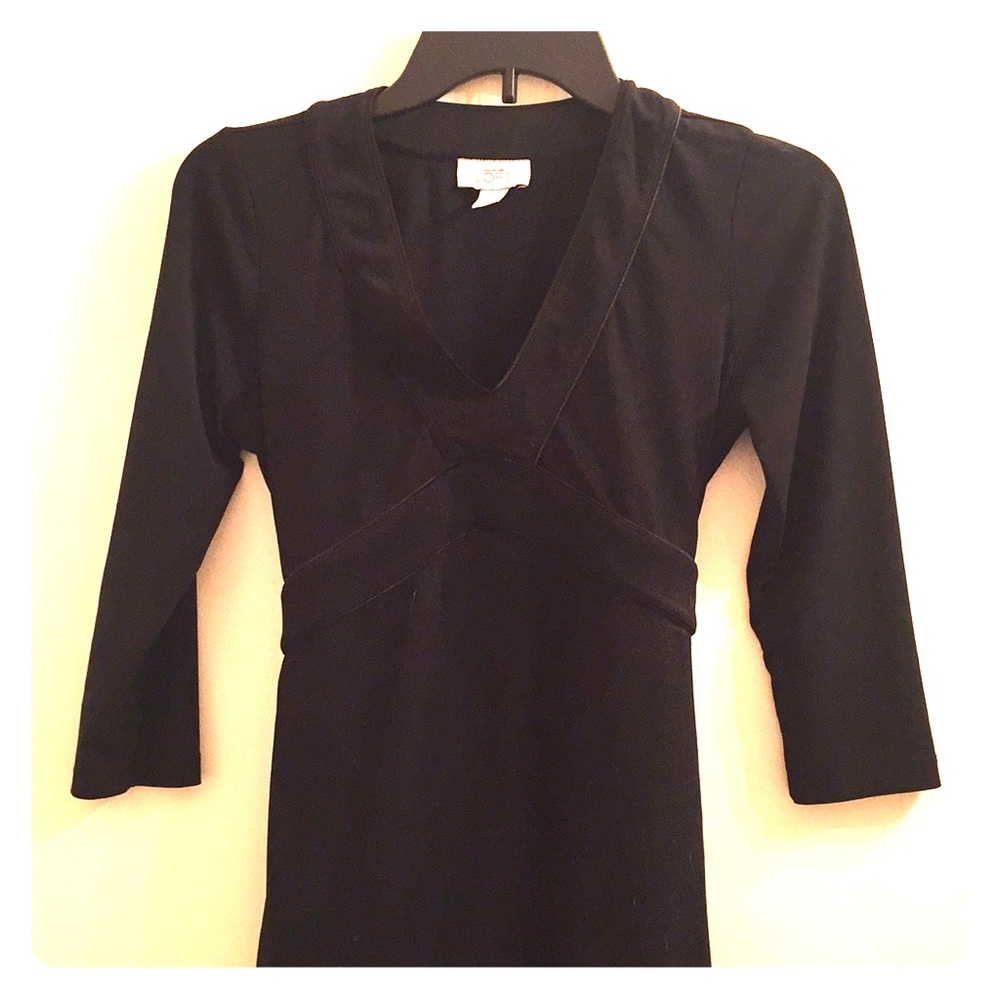Black v neck with tie waist