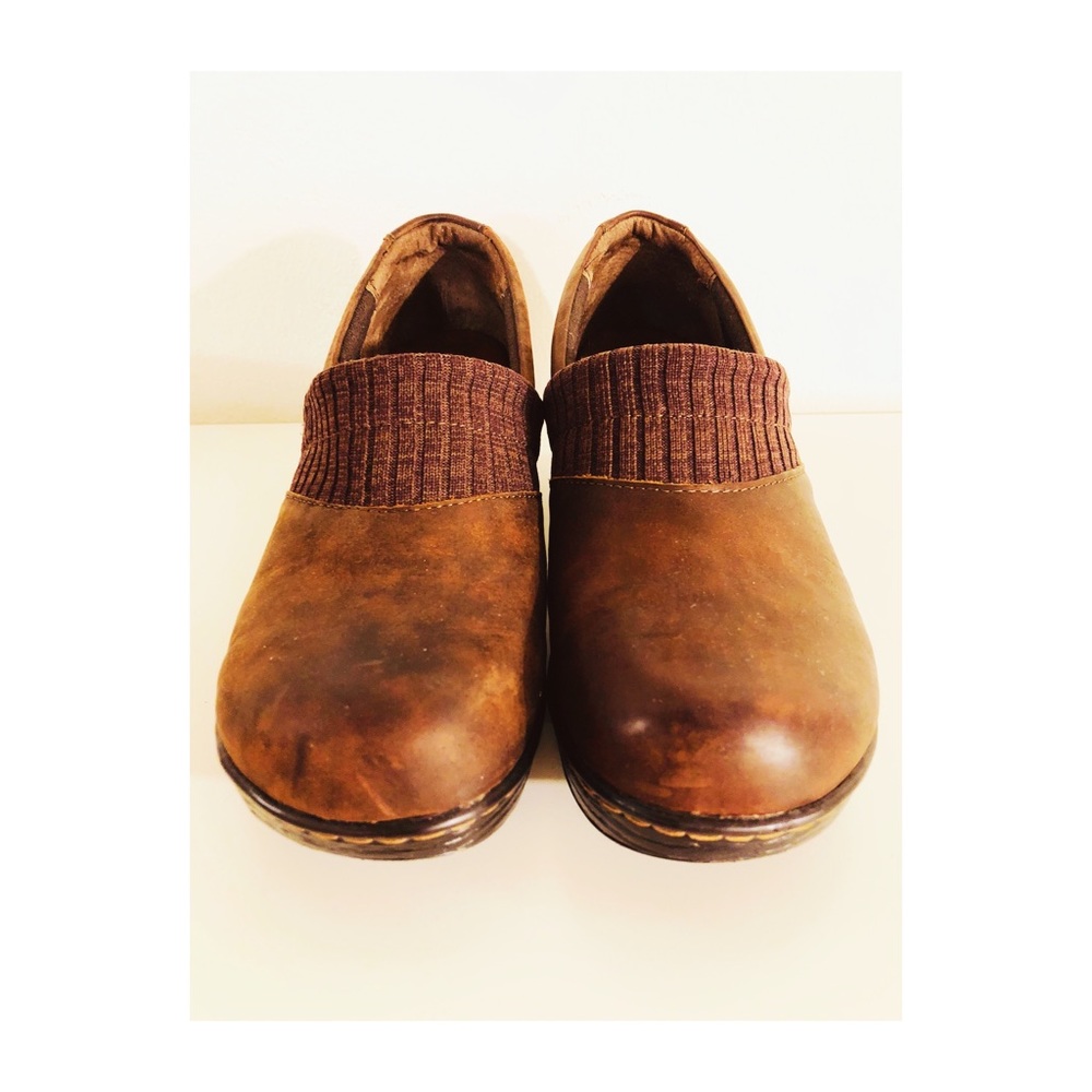 B.O.C Daphnis Clog Size 10