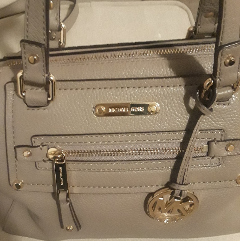 Michael Kors Gilmore  Medium East West Satchel