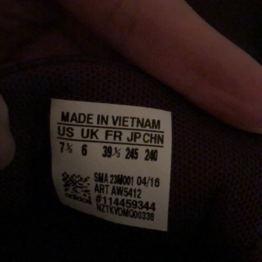 Adidas runners - Picture 6 of 6