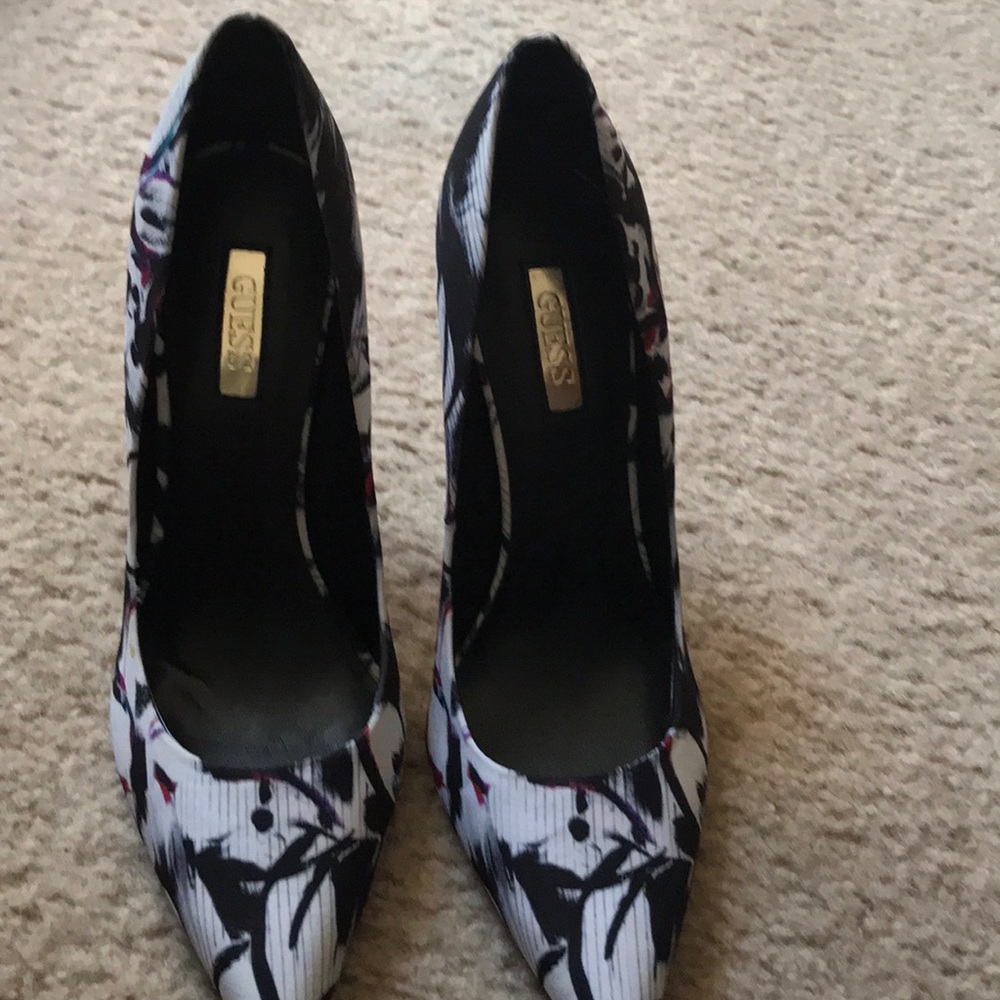 Guess shoes never worn!