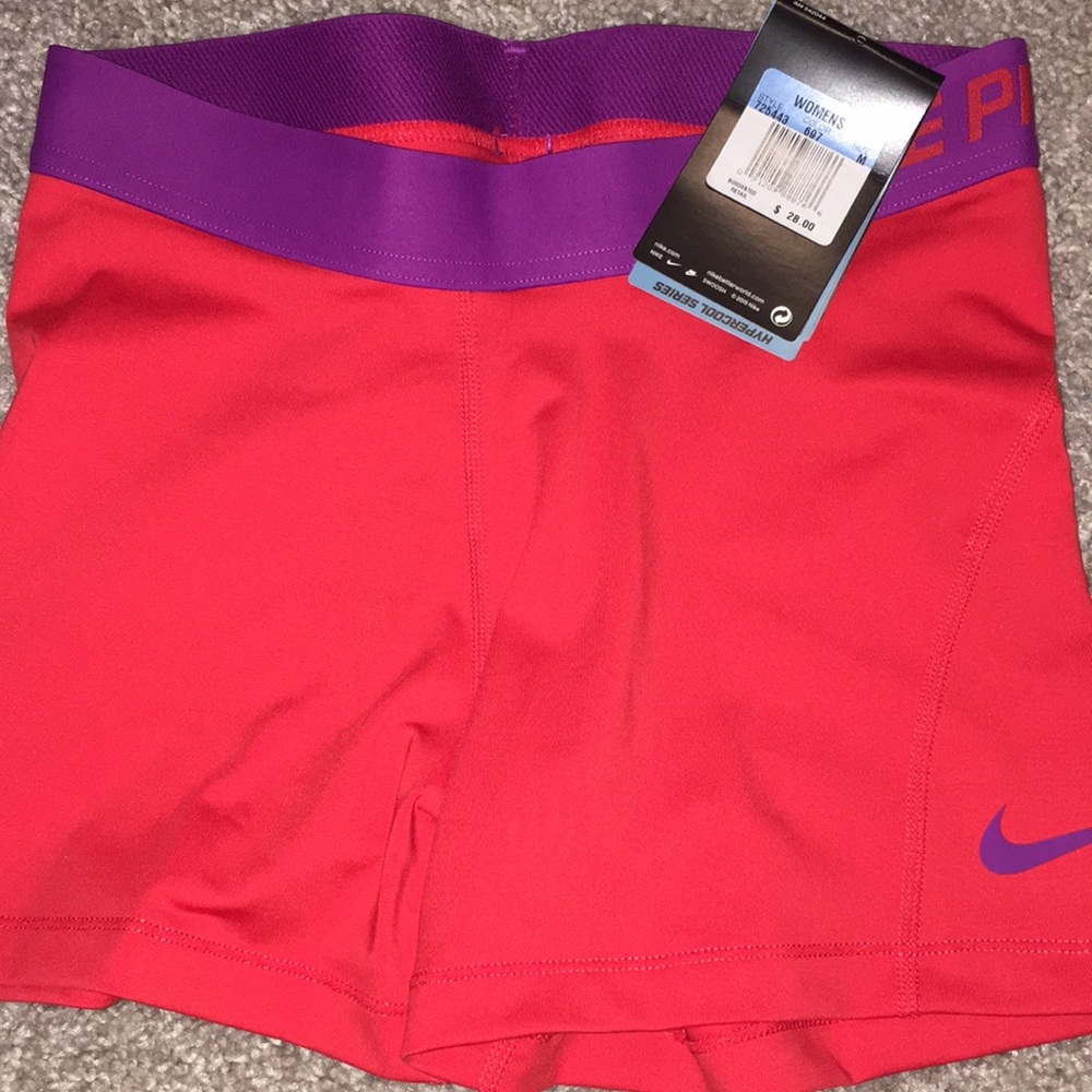 NWT Nike pro shorts
