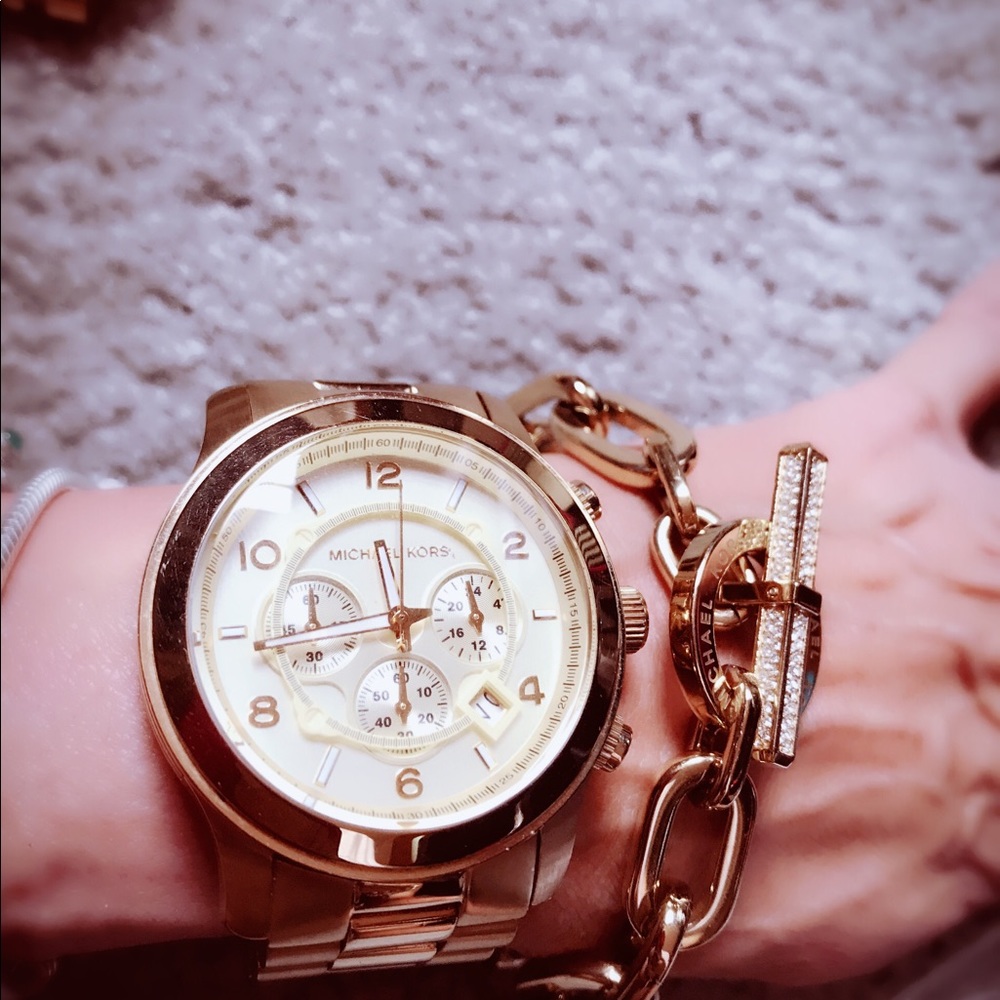 Michael Kors Boyfriend Watch 🌹