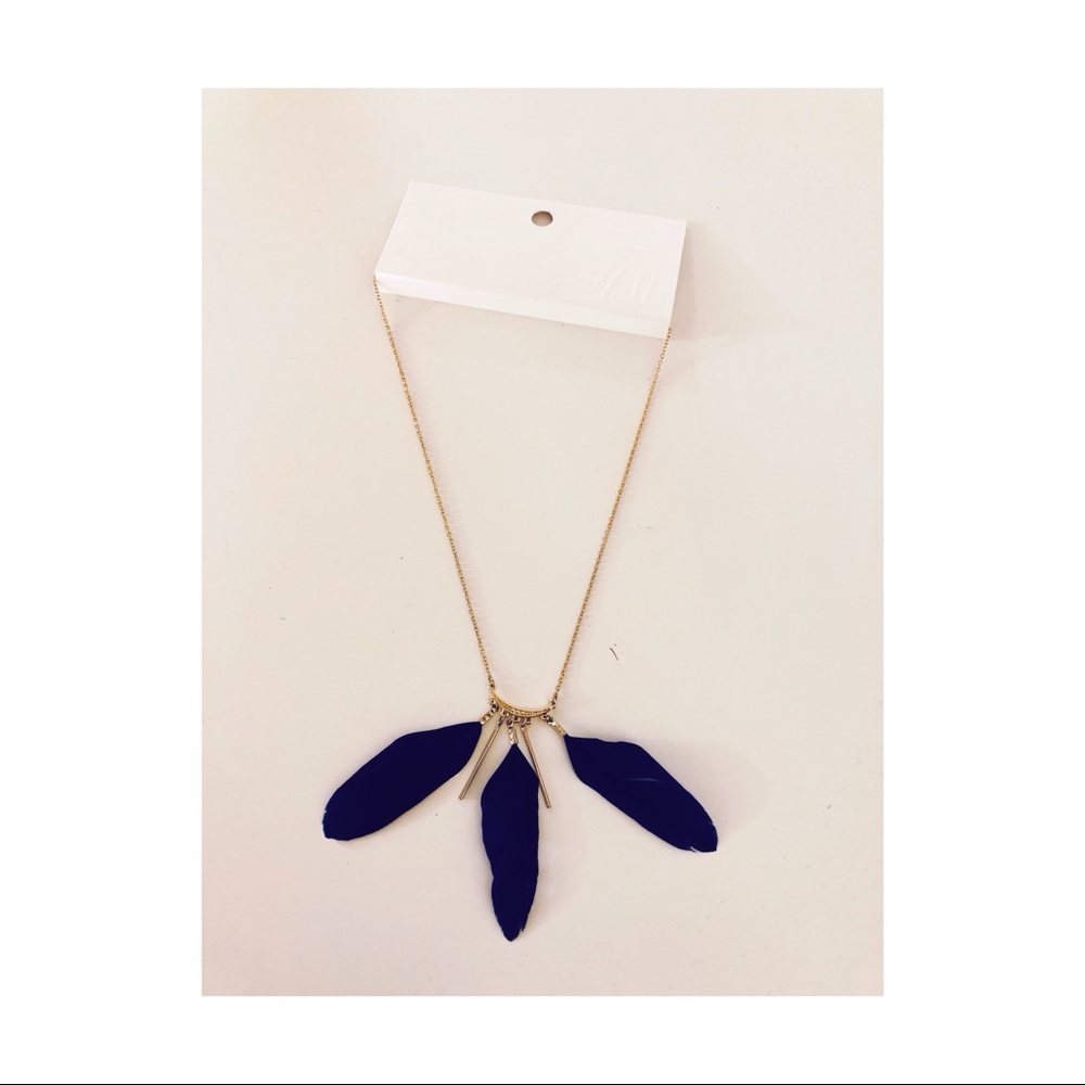 H&M Navy Feather Necklace.