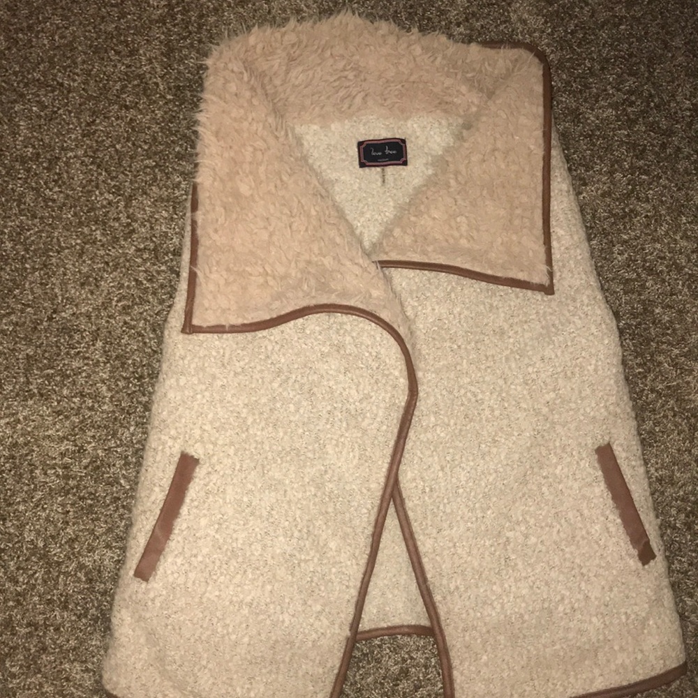 Wool vest women’s medium