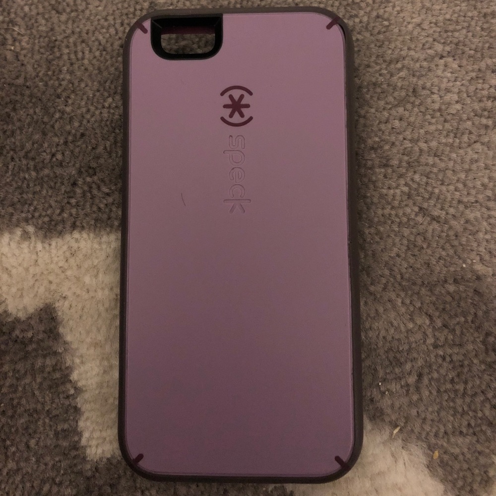 Purple Speck IPhone case for iPhone 6/6s