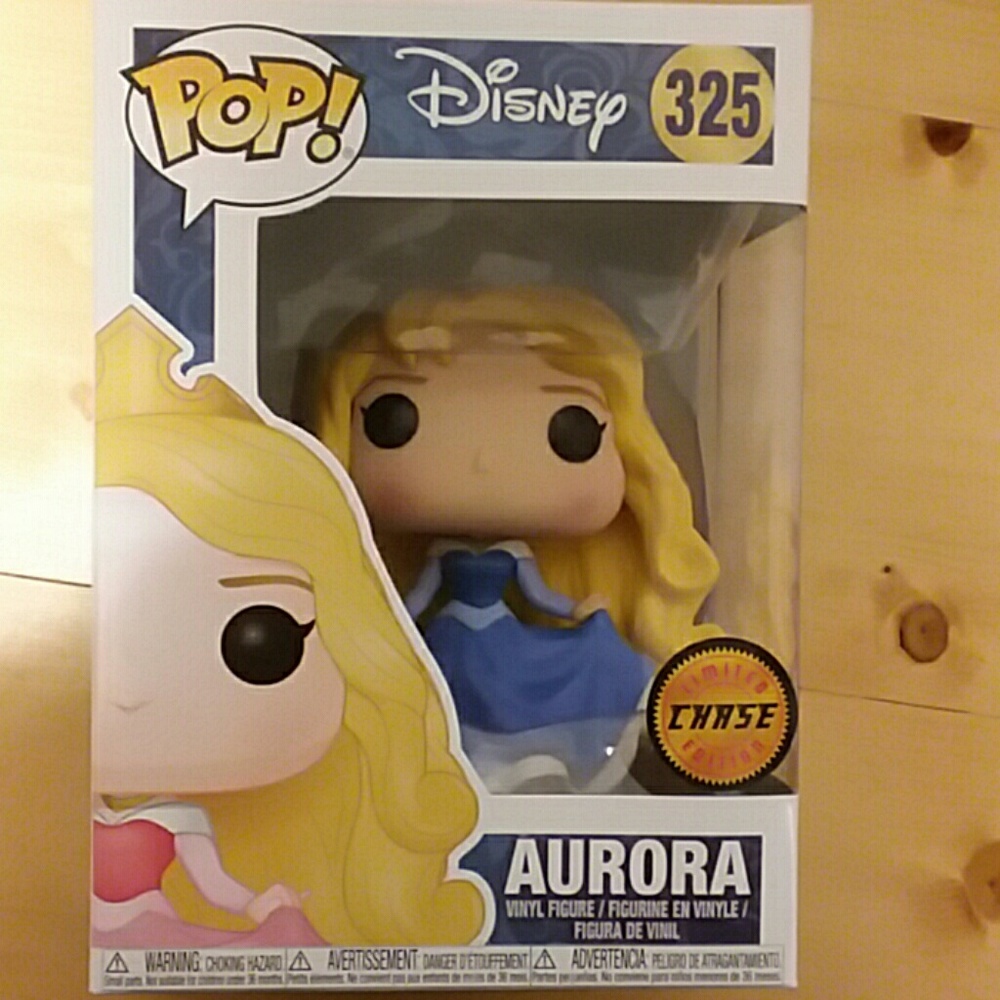 Funko pop aurora chase