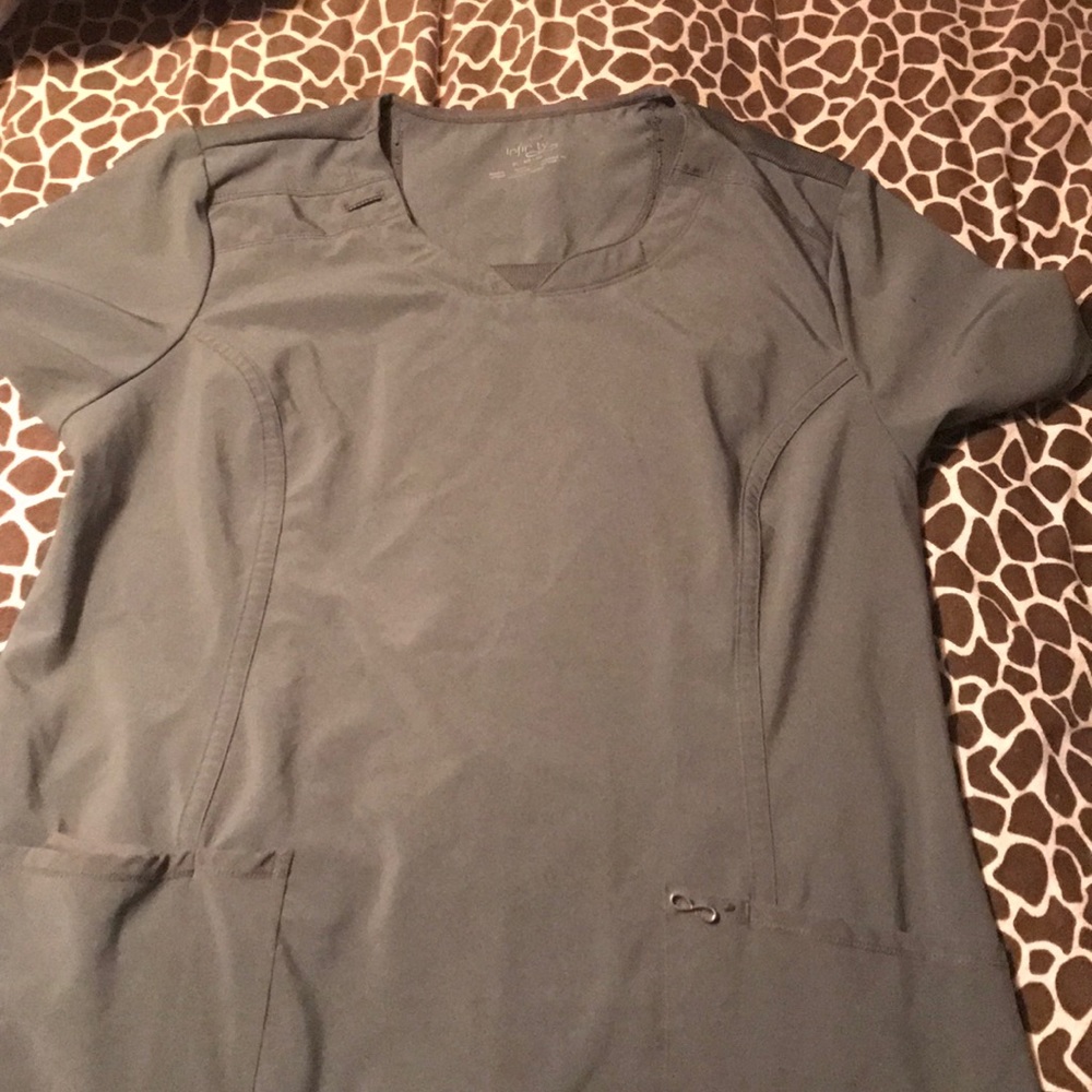 Army green infinity Cherokee scrub top