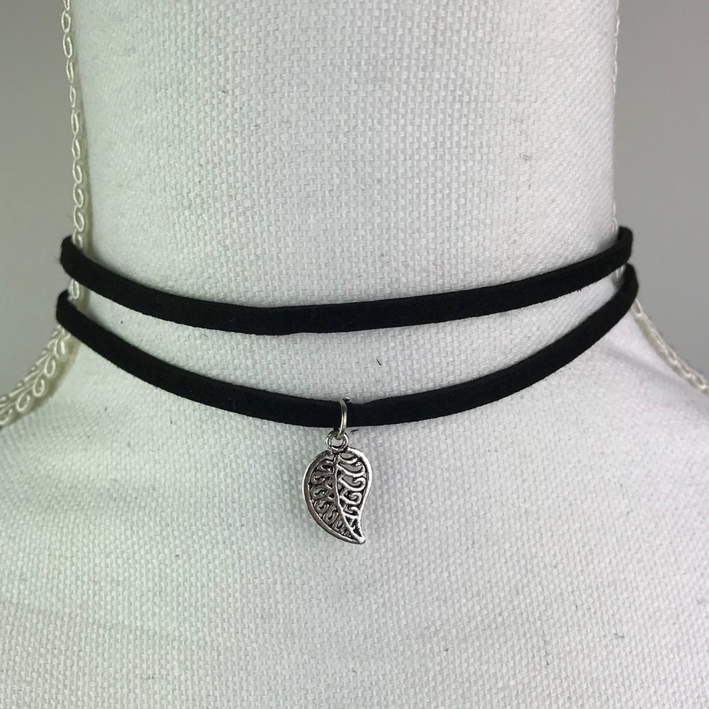 DaniRogue Double Wrap Leaf Choker