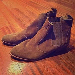 Gap Suede Brown Booties Size 8