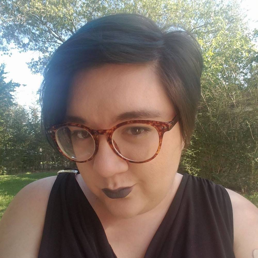 Meet your Posher, Emma