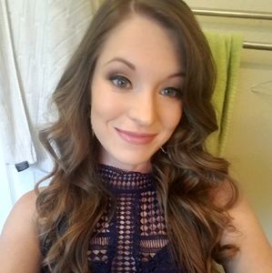 Meet your Posher, Leann